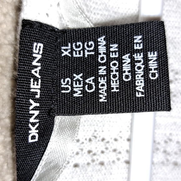 DKNY Jean's white cold shoulder sweater size XL - Picture 3 of 4